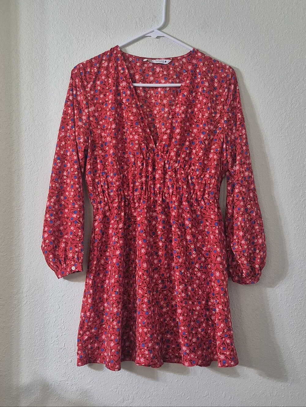 Zara Red Floral V-Neck Long Sleeve Mini Dress